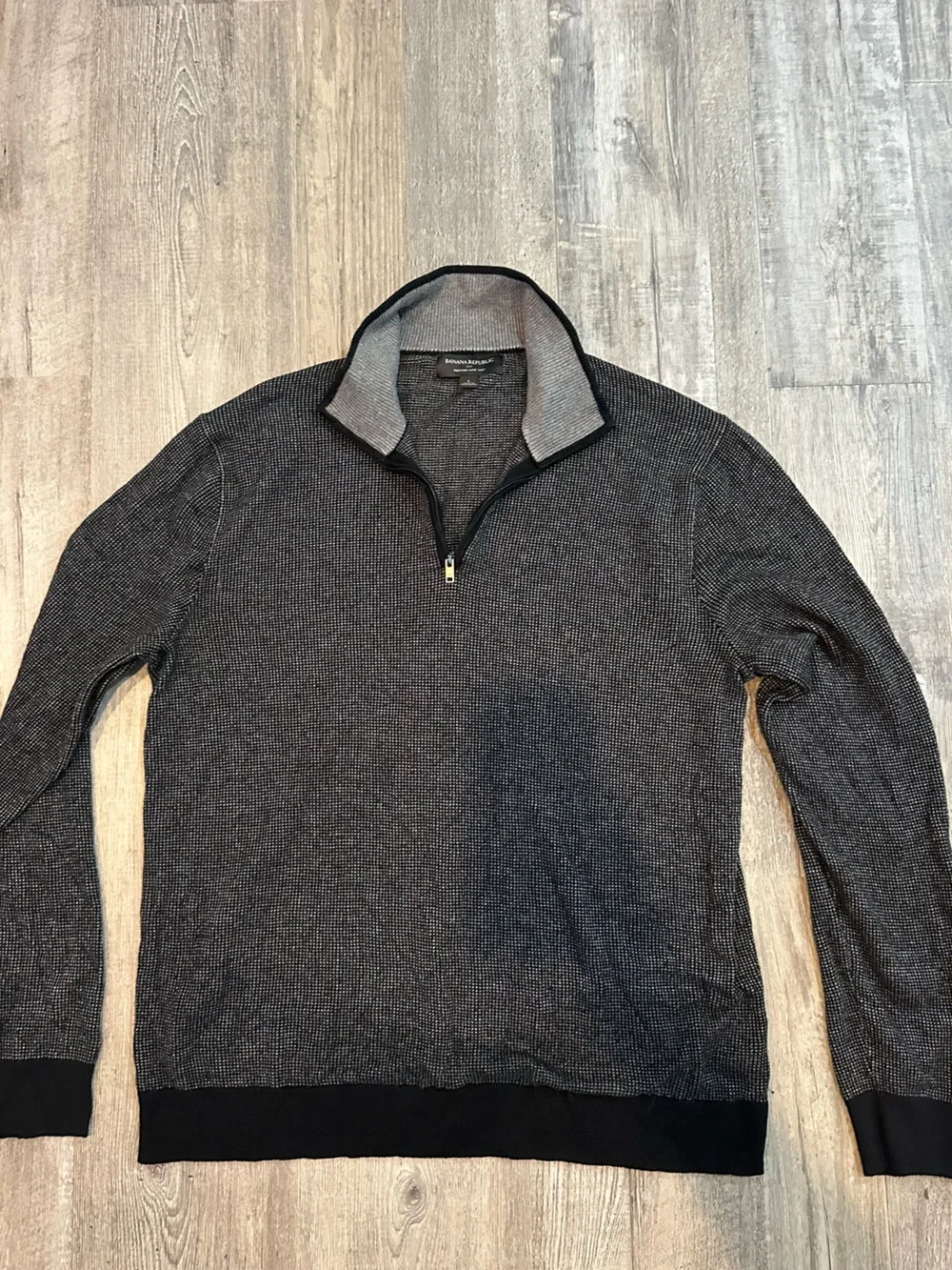 Banana Republic Men's Heather Charcoal Half-Zip Sweater